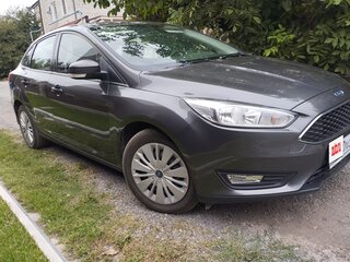 2017 Ford Focus III Рестайлинг, серый, 1230000 рублей, вид 3