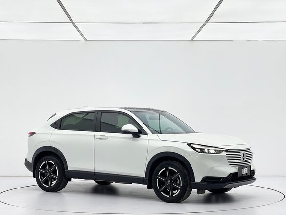 2023 Honda Vezel II, белый, 1695007 рублей - вид 2
