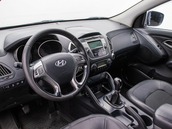 2010 Hyundai ix35 I, серебристый - вид 8