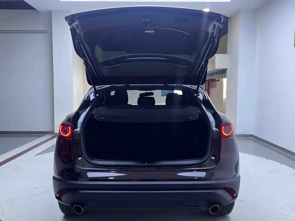 2023 Mazda CX-4 I Рестайлинг, чёрный, 1760000 рублей - вид 13