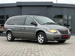 Chrysler Voyager Grand IV Рестайлинг