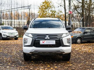 2021 Mitsubishi Pajero Sport III Рестайлинг, белый, 3650000 рублей, вид 3