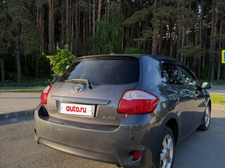 2011 Toyota Auris I Рестайлинг, серый, 750000 рублей, вид 4