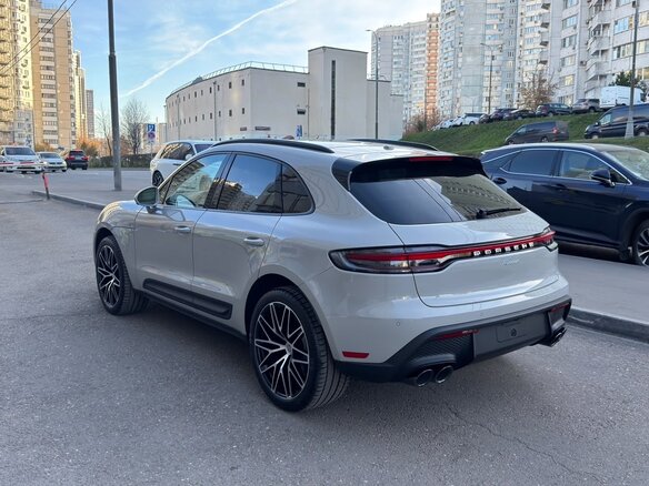 2026 Porsche Macan I Рестайлинг 2, серый, 10900000 рублей - вид 3