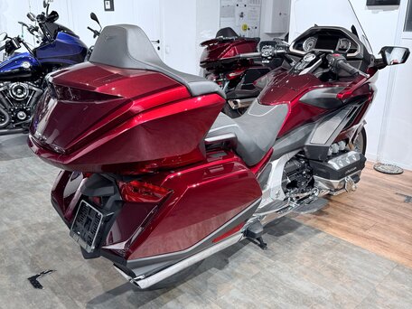 2023 Honda GL 1800 Gold Wing, красный, 2999000 рублей, вид 5