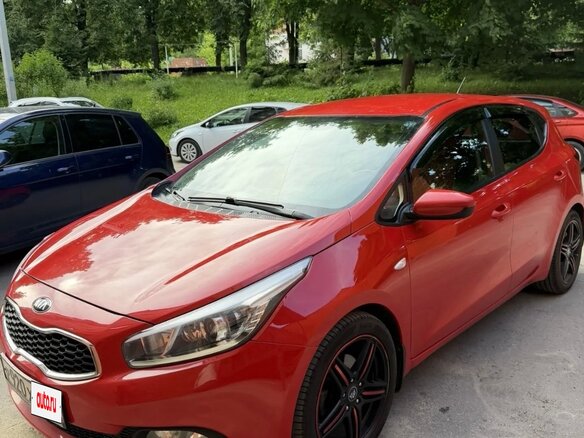 2015 Kia Ceed II, красный, 950000 рублей