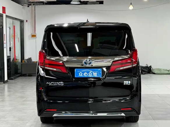 2023 Toyota Alphard III Рестайлинг, чёрный, 13300000 рублей - вид 4
