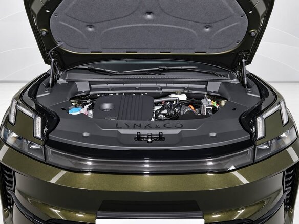 2026 Lynk & Co 08 EM-P 38.2 kWh I Рестайлинг, зелёный, 5490000 рублей - вид 11