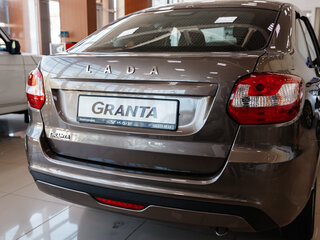 2026 Lada (ВАЗ) Granta I Рестайлинг, золотистый, 1118000 рублей, вид 5