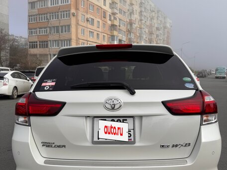 2017 Toyota Corolla Fielder XI (E160, E170) Рестайлинг 2, белый, 1490000 рублей, вид 5