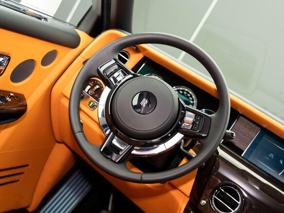 2023 Rolls-Royce Phantom Extended VIII Рестайлинг (Series II), белый, 49100000 рублей - вид 8