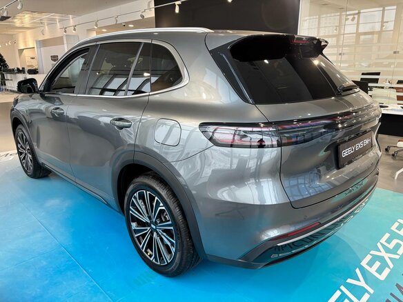 2026 Geely EX5 Гибрид EM-R, серый - вид 3