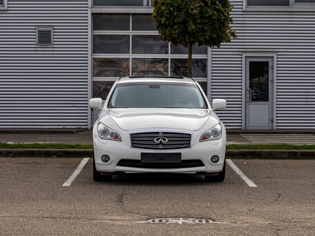 2011 Infiniti M25 IV, белый, 1695000 рублей, вид 2
