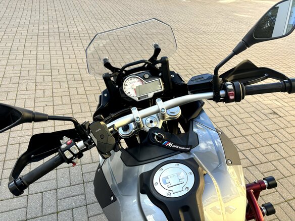 2017 BMW S 1000 XR, серый, 950000 рублей - вид 3