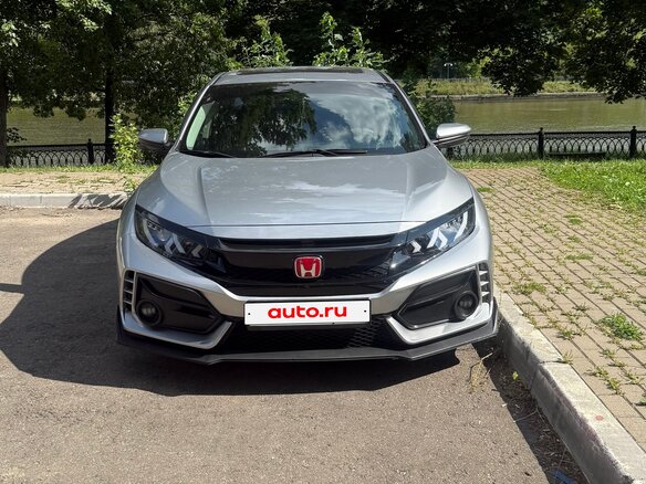 2016 Honda Civic X, серый, 1899000 рублей - вид 10