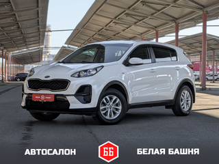 2019 Kia Sportage IV Рестайлинг, белый, 1699500 рублей, вид 1