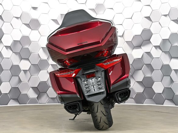 2025 Honda GL 1800 Gold Wing, красный, 3389000 рублей - вид 5