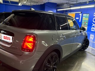 2019 Mini Hatch Cooper III (F55/F56) Рестайлинг, серый, 1350000 рублей, вид 5