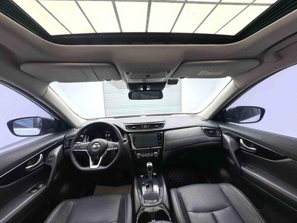 2023 Nissan X-Trail III Рестайлинг, белый, 1700000 рублей - вид 8