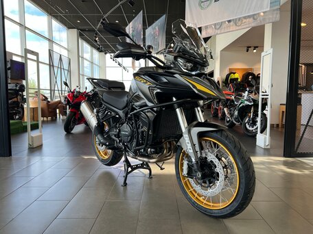 2026 QJMotor SRT 900 SX, чёрный, 949000 рублей, вид 1