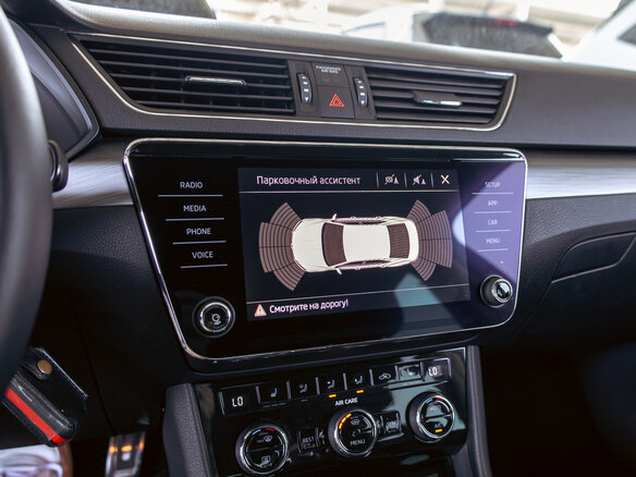 2017 Skoda Superb III, серый, 1595000 рублей - вид 13