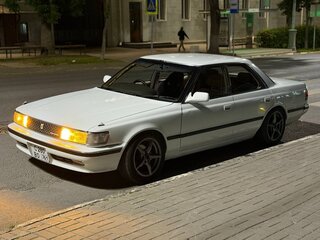 1990 Toyota Chaser IV (X80), белый, 790000 рублей, вид 4