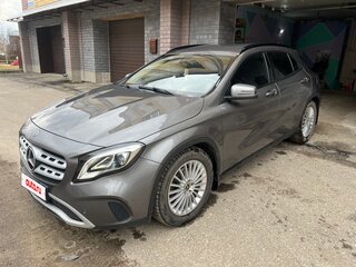 2019 Mercedes-Benz GLA 200 I (X156) Рестайлинг, серый, 2000000 рублей, вид 2
