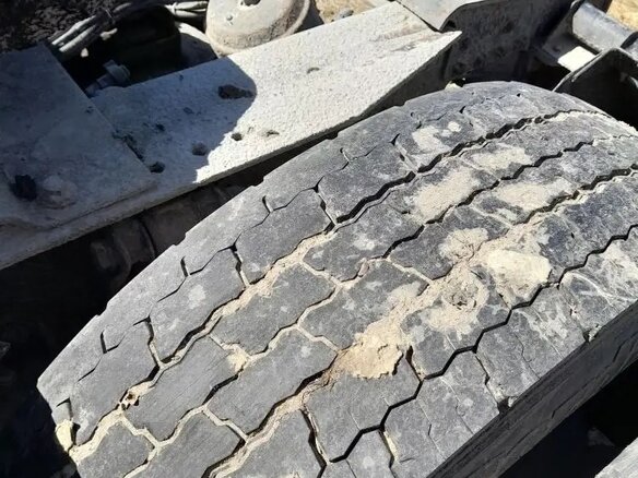 2000 MAN F 2000, красный, 1050000 рублей - вид 36