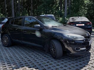2014 Renault Megane III Рестайлинг 2, чёрный, 900000 рублей, вид 3