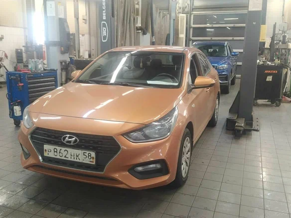 2017 Hyundai Solaris II, оранжевый, 1099000 рублей