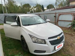2012 Chevrolet Cruze I, белый, 700000 рублей, вид 4