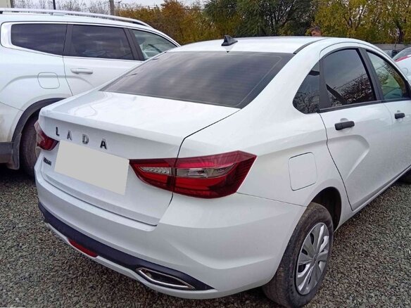 2023 Lada (ВАЗ) Vesta I Рестайлинг (NG), белый, 800000 рублей - вид 5