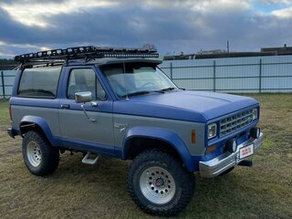 1985 Ford Bronco-II, синий, 2650000 рублей, вид 2