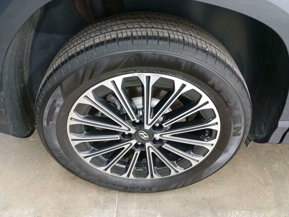 2024 Hyundai Custo I, серый, 3140000 рублей - вид 11