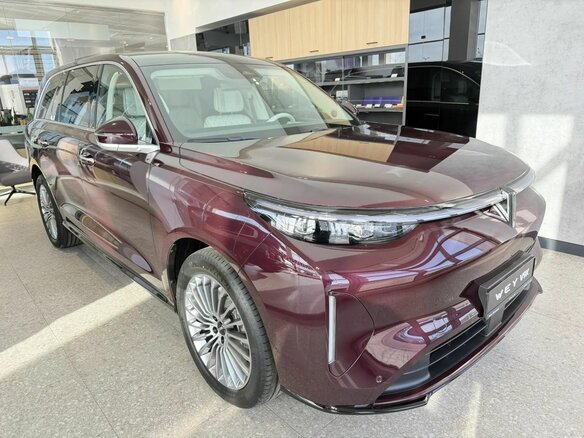 2026 Wey V9X, красный, 9699000 рублей - вид 2