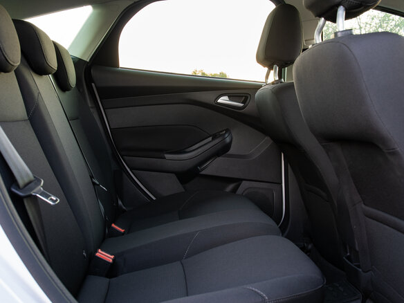 2017 Ford Focus III Рестайлинг, белый, 1400000 рублей - вид 28