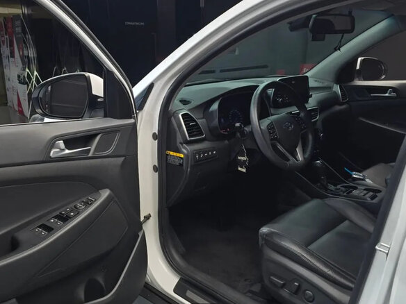 2019 Hyundai Tucson III Рестайлинг, белый, 1670007 рублей - вид 4