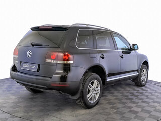 2009 Volkswagen Touareg I Рестайлинг, чёрный, 995000 рублей, вид 5