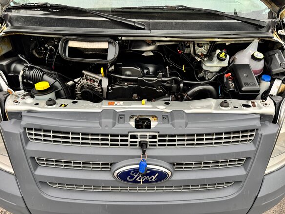 2014 Ford Transit, серебристый, 1435000 рублей - вид 17