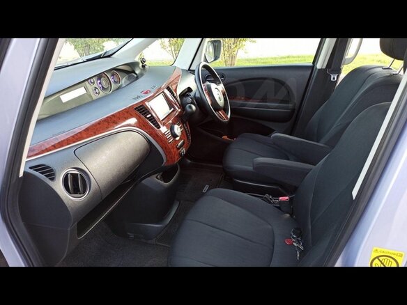 2011 Mazda Biante, фиолетовый, 1100000 рублей - вид 16