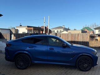 2020 BMW X6 30d III (G06), синий, 8690000 рублей, вид 3