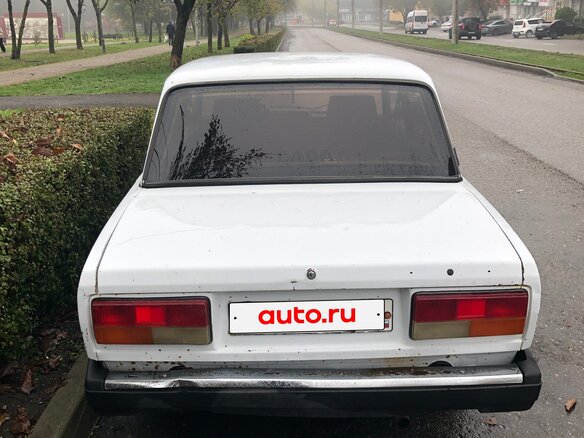 2003 Lada (ВАЗ) 2107, белый, 80000 рублей - вид 2