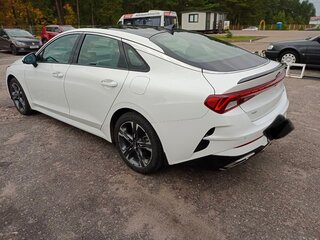 2021 Kia K5 III, белый, 3000000 рублей, вид 3