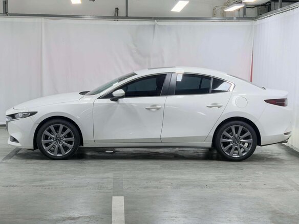 2025 Mazda 3 Axela IV (BP), белый, 1860000 рублей - вид 8