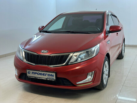 2013 Kia Rio 4-speed III, красный, 910000 рублей, вид 1