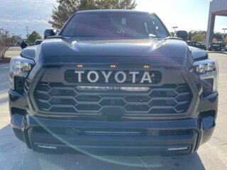 2025 Toyota Sequoia III, чёрный, 18152085 рублей, вид 2