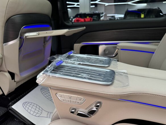 2026 Mercedes-Benz V-Класс Long 300 d длинный III (W447) Рестайлинг 2, серый, 14990000 рублей - вид 24