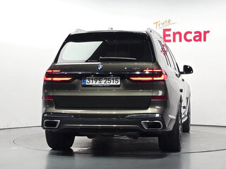 2026 BMW X7 40d I (G07) Рестайлинг, коричневый, 14646000 рублей, вид 4