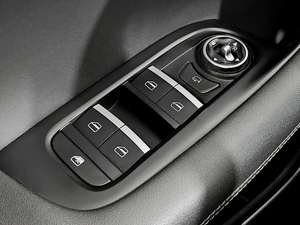 2020 Chery Tiggo 8 I, белый, 1580000 рублей - вид 9