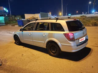 2007 Opel Astra H, серебристый, 300000 рублей, вид 2